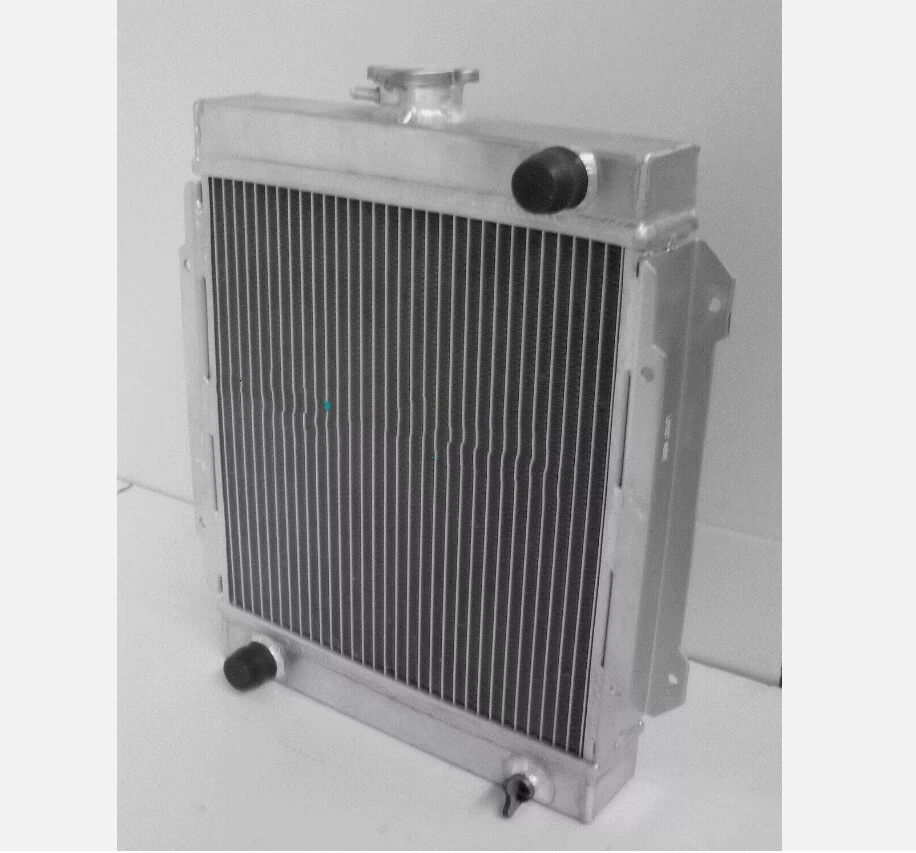 Алюминиевый радиатор 1970-1976 Nissan Datsun B110 1200 120Y B210 2,1 л A12 - Изображение 1 из 1