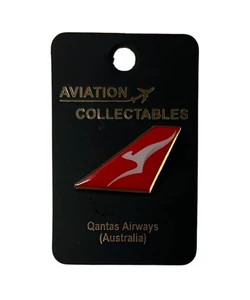 140233 QANTAS AIRWAYS AUSTRALIA 2016 - NOW TAIL PIN TAIL FIN LAPEL PIN BADGE - Picture 1 of 2