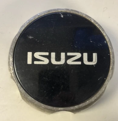 02 03 04 Isuzu Axiom OEM Center Hub Cap # 64237   no screws - Image 1 of 4