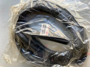 Genuine Front Door Rubber Weatherstrip Seal For Toyota Corolla 67862-12780 - Picture 1 of 1