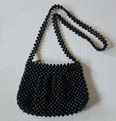 Bolso de hombro vintage Magid negro con cuentas noche Estate Find Foto 1 de 4
