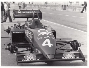 TYRRELL 011 DANNY SULLIVAN 1983 RACE OF CHAMPIONS F1 ORIGINAL PERIOD PRESS PHOTO - Imagen 1 de 2