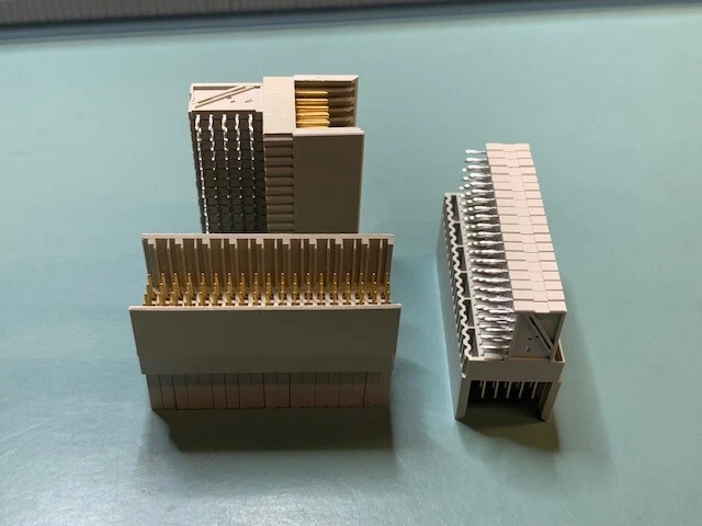 14 NEW TYCO 5352406-1 Hard Metric Backplane Connector 95 Position 5 row, 19 col - Image 1 of 3