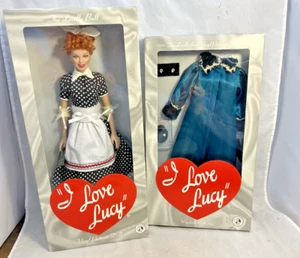 Muñeca retrato Franklin Mint I Love Lucy 16" vinilo y atuendo adicional en caja original - Imagen 1 de 13