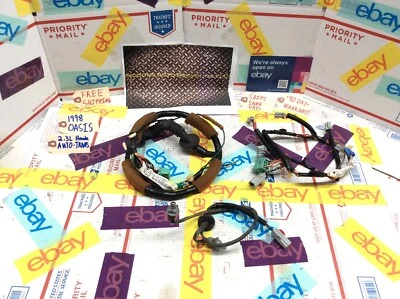 96-99 ISUZU OASIS PUERTA TRASERA ESCOTILLA PUERTA LEVADIZA MALETERO ARNÉS DE CABLES ENCHUFE CONECTORES Foto 1 de 4