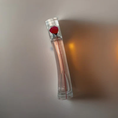 Flower Poppy Bouquet de Kenzo eau de parfum spray 1,0 fl oz, como en la foto. Foto 1 de 4