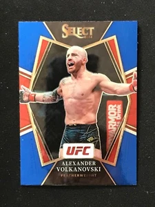 Alexander Volkanovski #111 2022 PANINI SELECT UFC BLUE RETAIL PARALLEL - Picture 1 of 1