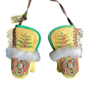 Native Style Friends of the Feather Mitten Ornaments with faux Fur - Picture 1 of 3