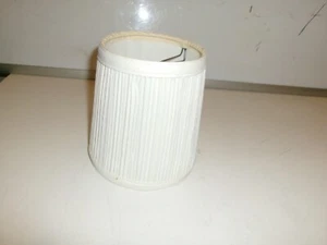 Small Clip On Lamp Shade Bell Shape cloth 51/2" Tall - Picture 1 of 3