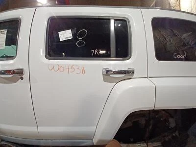 Used Rear Left Door Assembly Rear Side fits: 2007 Hummer Hummer h3 Rear Left Gra - Изображение 1 из 4