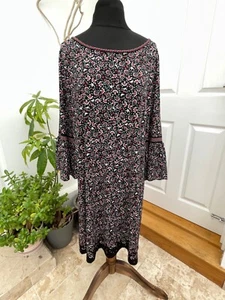 Max Studio Dress Women's Size Medium Black Floral Print Shift Stretch Midi - Picture 1 of 11