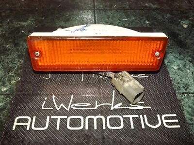 87-90 USDM OEM Nissan Pulsar NX SE N13 conjunto de luces de giro 3157 + enchufe FL Foto 1 de 4