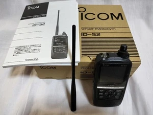 ICOM ID-52 Dwuzakresowy GPS Bluetooth Cyfrowy nadajnik-odbiornik działający - Zdjęcie 1 z 24
