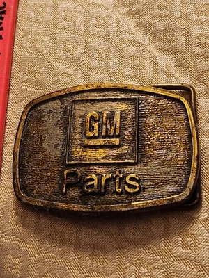 Hebilla de cinturón de latón macizo vintage de piezas GM Foto 1 de 4