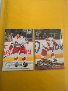 2025-26 DECK SUPERIOR SERIE 1 ARMAS JÓVENES + LONA JUSTIN ROBIDAS LOTE DE 2 - Imagen 1 de 1