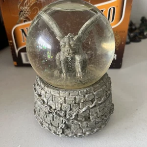 Gargoyle Music Box Glitter Snowglobe 1995 Vandor Snow Globe Preowned - Picture 1 of 8