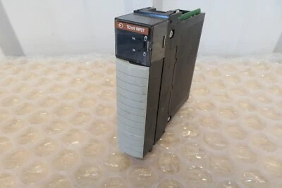 Termopar de entrada analógica Allen-Bradley 1756-IT61/A FW 1.12 6 puntos de entrada (40017) Foto 1 de 4