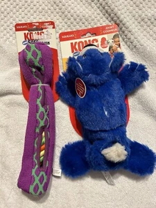 2 KONG Cozie Pocketz Bear Plush Crinkly Squeaky 3 in 1 Dog Puzzle Toy Sneakerz - Picture 1 of 1