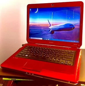 SONY VAIO LAPTOP - Picture 1 of 6