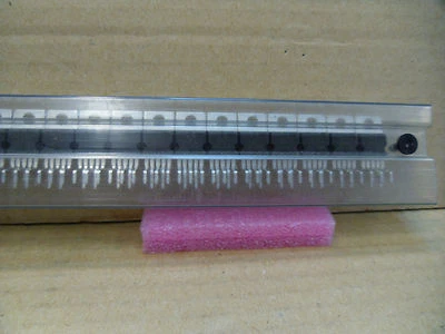 10 x 5v Voltage Regulator L4922 LDR with reset - Image 1 of 4