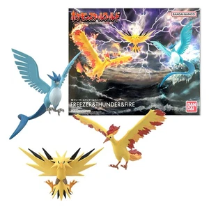 POKÉMON SCALE WORLD ARTICUNO Freezer ZAPDOS Thunder MOLTRES Fire Figure New - Picture 1 of 12