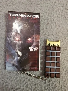 LootCrate exklusiver Schlüsselanhänger Terminator Genisys Gehirnchip neu - Bild 1 von 2