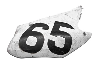 01 Honda CR125R Rear Right Number Plate Cover - Image 1 of 4