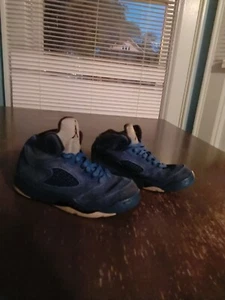 Size 13 - Air Jordan 5 Retro Blue Suede Sneakers Kids - Picture 1 of 8