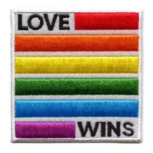 Patch Love Wins LGBTQ+ comunità ricamata su ferro - Foto 1 di 2