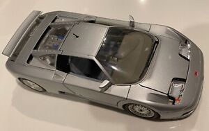 Burago 1:18 Scale Bugatti EB110 Silver, Missing Box/Case