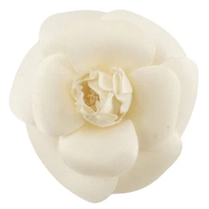 CHANEL corsage Brooch Camelia White cloth 5.1g Women - Picture 1 of 7