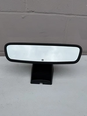 2016 - 2019 JAGUAR XJ XJL XJR - INTERIOR REAR VIEW MIRROR AUTO DIM HOME LINK OEM - Image 1 of 4