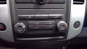 Temperature Control With AC King Cab Fits 05-12 FRONTIER 1085540 - Picture 1 of 12