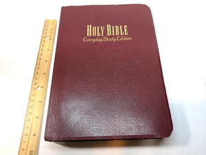 The Everyday Study Holy Bible NCV New Century Version Nelson 1996 Burgundy - Picture 1 of 17