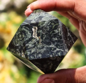 65MM Green Kambaba Jasper Crystal Healing Chakra Square Cut Gemstone Hexagon - Picture 1 of 10