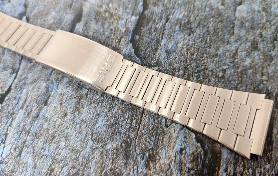 Nos Rare vintage oris Bracelet 20 mm straight end pieces Unique 4. - Image 1 of 3