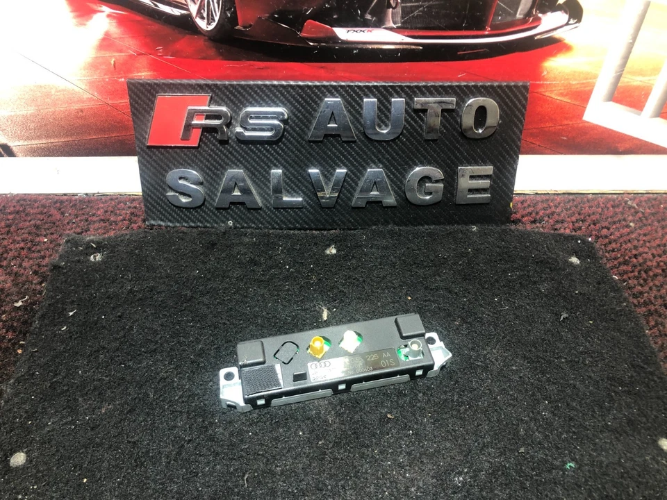 2010 AUDI A5 8T3 2DR COUPE ANTENNA AMPLIFIER 8T0035225AA - Image 1 of 3
