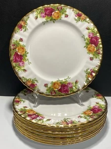 Royal Albert 1962 Old Country Roses Salad Plates 8.25”in. Lot of 8 - Picture 1 of 5