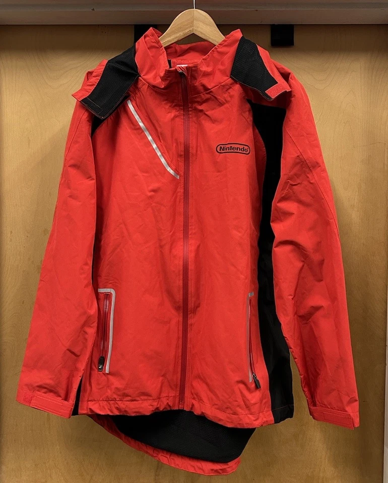 Jaqueta vintage Nintendo Employee XL Wii Mario Team 365 forrada de malha com capuz capa de chuva - Imagem 1 de 4