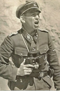 Deutsches Foto 2.WK ---- Offizier .... - Bild 1 von 1