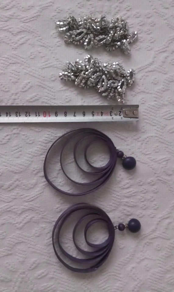 Orecchini Stupendi Vintage Autentici Anni 70. A Clip , Pendenti  - Immagine 1 di 4