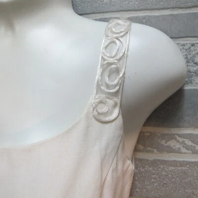 Vintage 90's formal dresses with back detailing (H0040) - Image 1 of 4