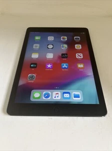 Apple iPad Air 1st Gen 32GB Wi-Fi Only 9.7in Space Grey Read Des DK228 - Picture 1 of 8
