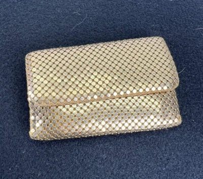 复古 Whiting & Davis 1950 年代金色网眼钥匙包 — 第 1/4 张图片