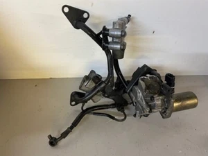 HONDA VFR800 V-TEC ABS unit 2003 -2009 - Picture 1 of 3