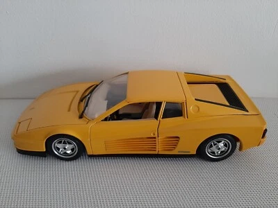 Voiture Ferrari Testarossa jaune 1984 - échelle 1/18 eme - Bburago - Photo 1/4