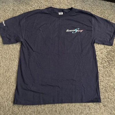 Camisa Promocional Anime Bandai Destiny Bandai Vintage 2007 Mobile Suit Gundam SEED Grande Foto 1 de 4
