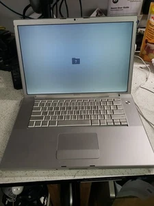 MacBook Pro 15.6" A1150 - Core 2 Duo, read ad free ship - Picture 1 of 11