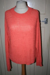 SIZE 20 CORAL COLOUR OPEN KNIT STYLE SUMMER JUMPER - Picture 1 of 4