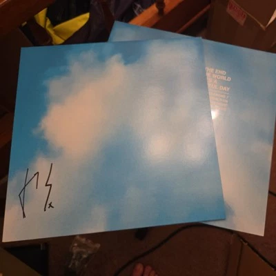 30 Thirty Seconds to Mars - "Its the End of the World..." Sky New Sealed Signed - Image 1 of 4
